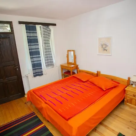 пъстрина Gæstehus Subotkovtsi